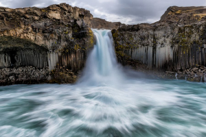 La cathédrale de pierre et d'eau | Marie-Claude Gravel